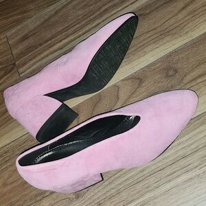 Cute Sophisticate Pink Block Heel Women's Shoes Suede, Like New